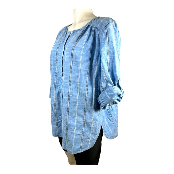 Nine West Blue Lucy Chambray 1/4 Button 3/4 Sleeve Blouse - Picture 1 of 7